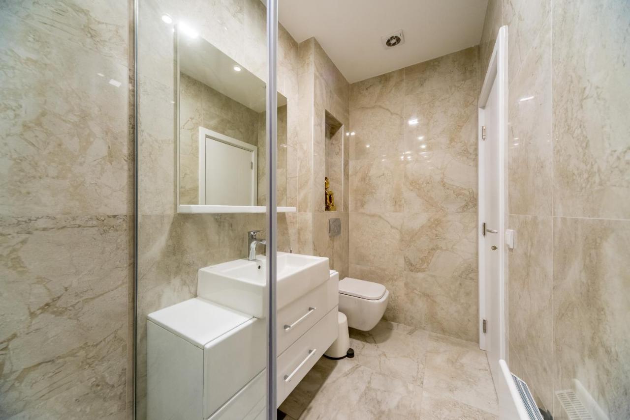 Royal Knez Apartamento Belgrado Exterior foto